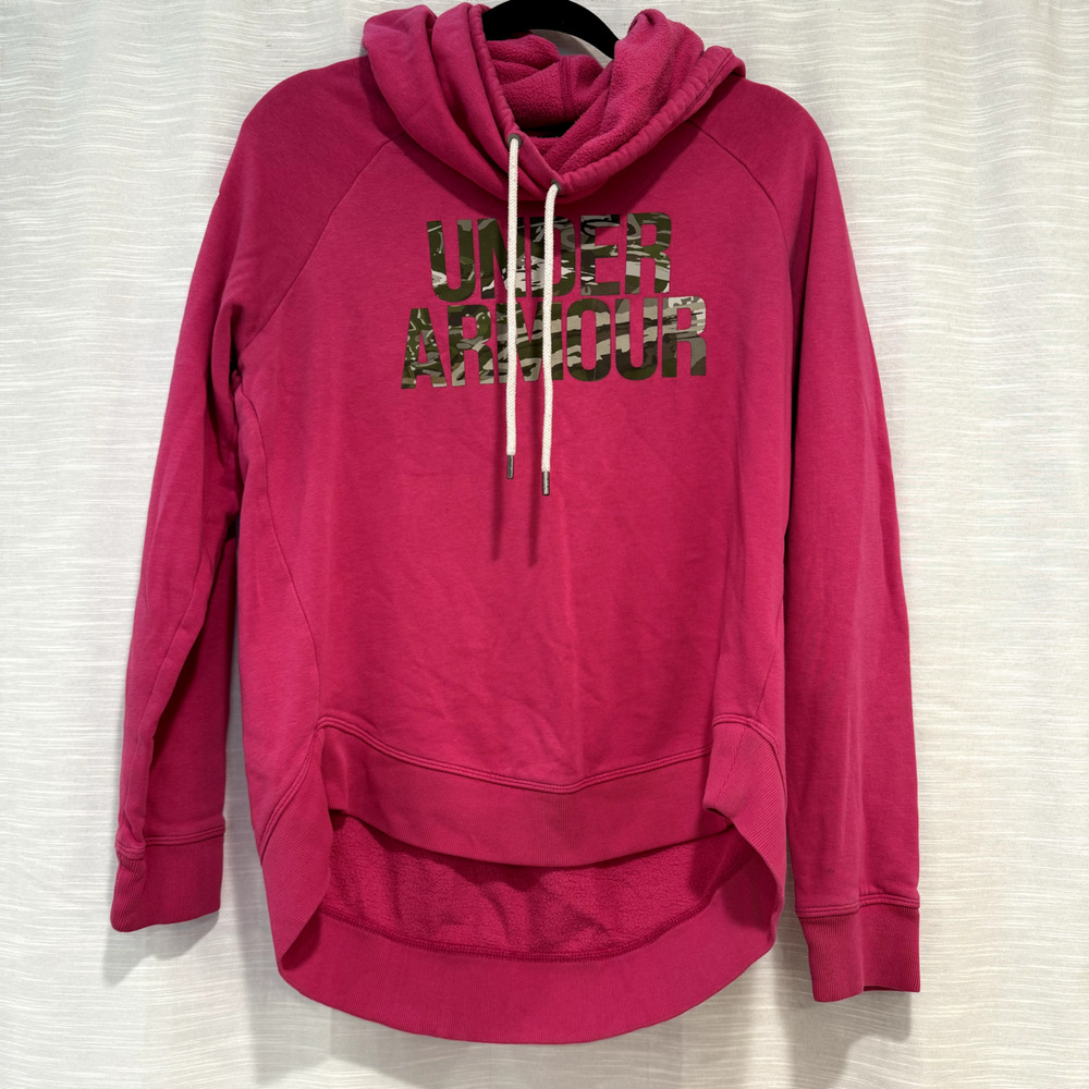 Under Armour Camo Pink Hoodie Women's Size Medium (Loose Fit), Worn Once!